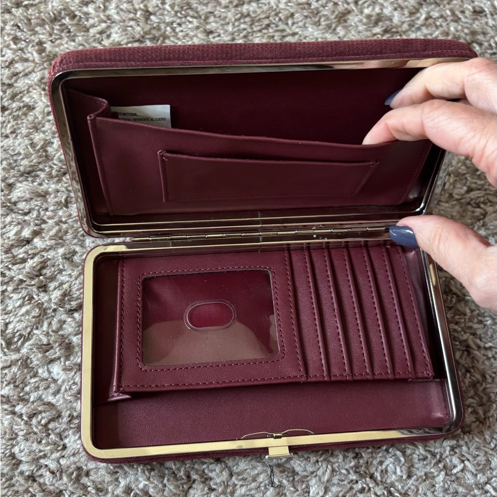 Elegant Burgundy Clutch - Picture 6 of 6